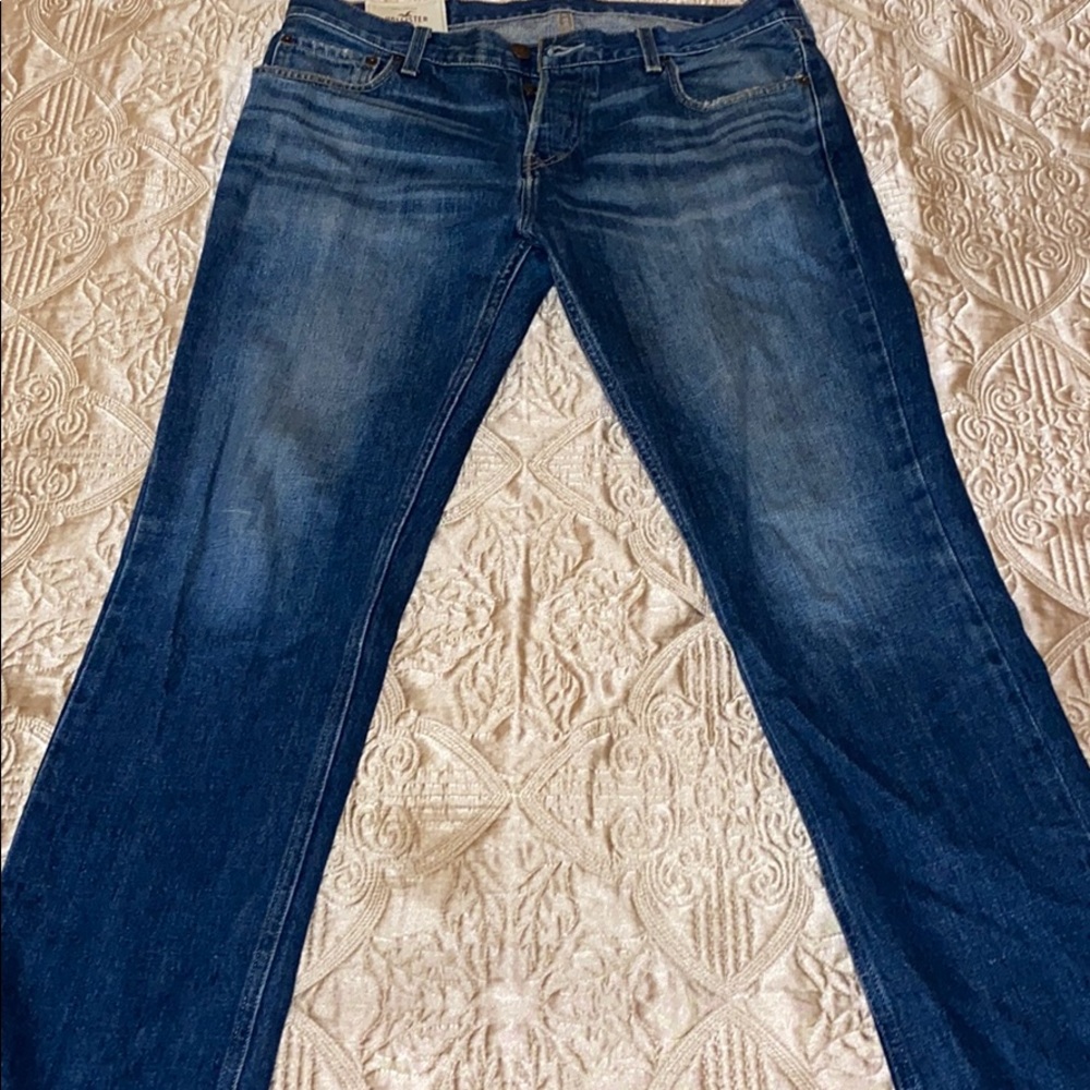 Hollisters Jeans with w34 x 32L